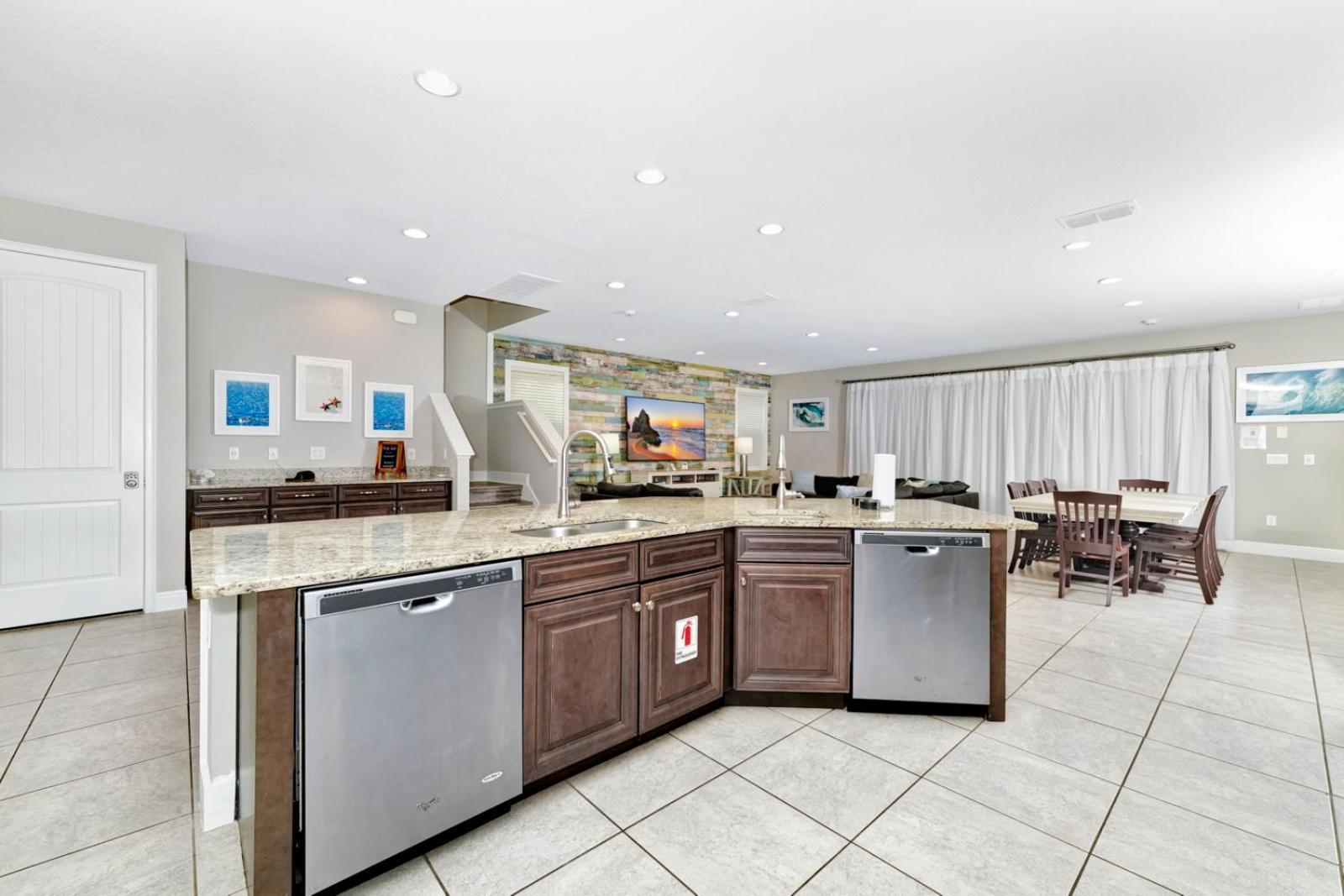Amazing House Near With Encore Water Park Access By Encore At Reunion By Rentyl - 240cl
