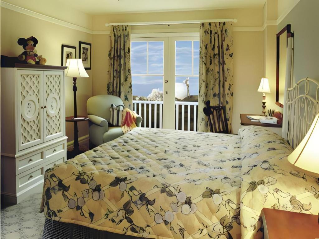 Disney's Club 4*
