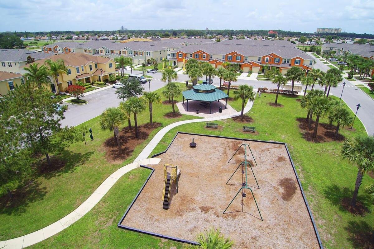 Family Friendly 4 Bedrooms With Gameroom Close To In Compass Bay 5103 * Kissimmee