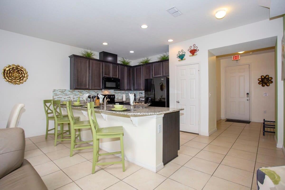 Holiday home Family Friendly 4 Bedrooms With Gameroom Close To In Compass Bay 5103 Kissimmee