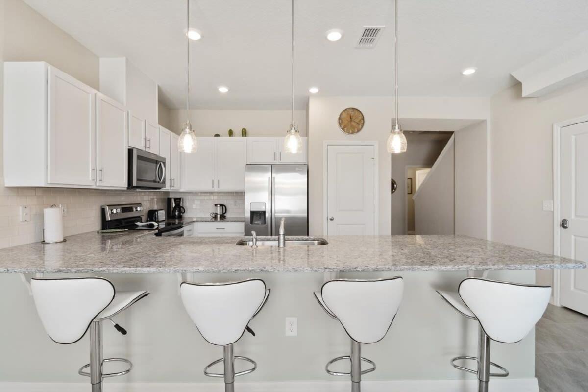 Family Friendly Four Bedrooms 5147a *