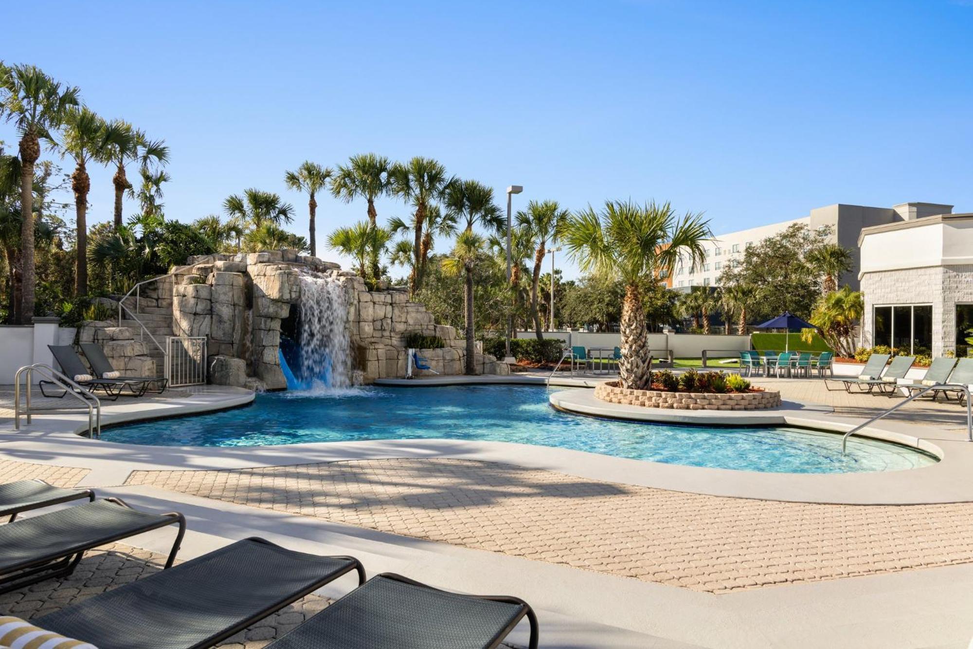 Crowne Plaza Orlando - By Ihg Lake Buena Vista
