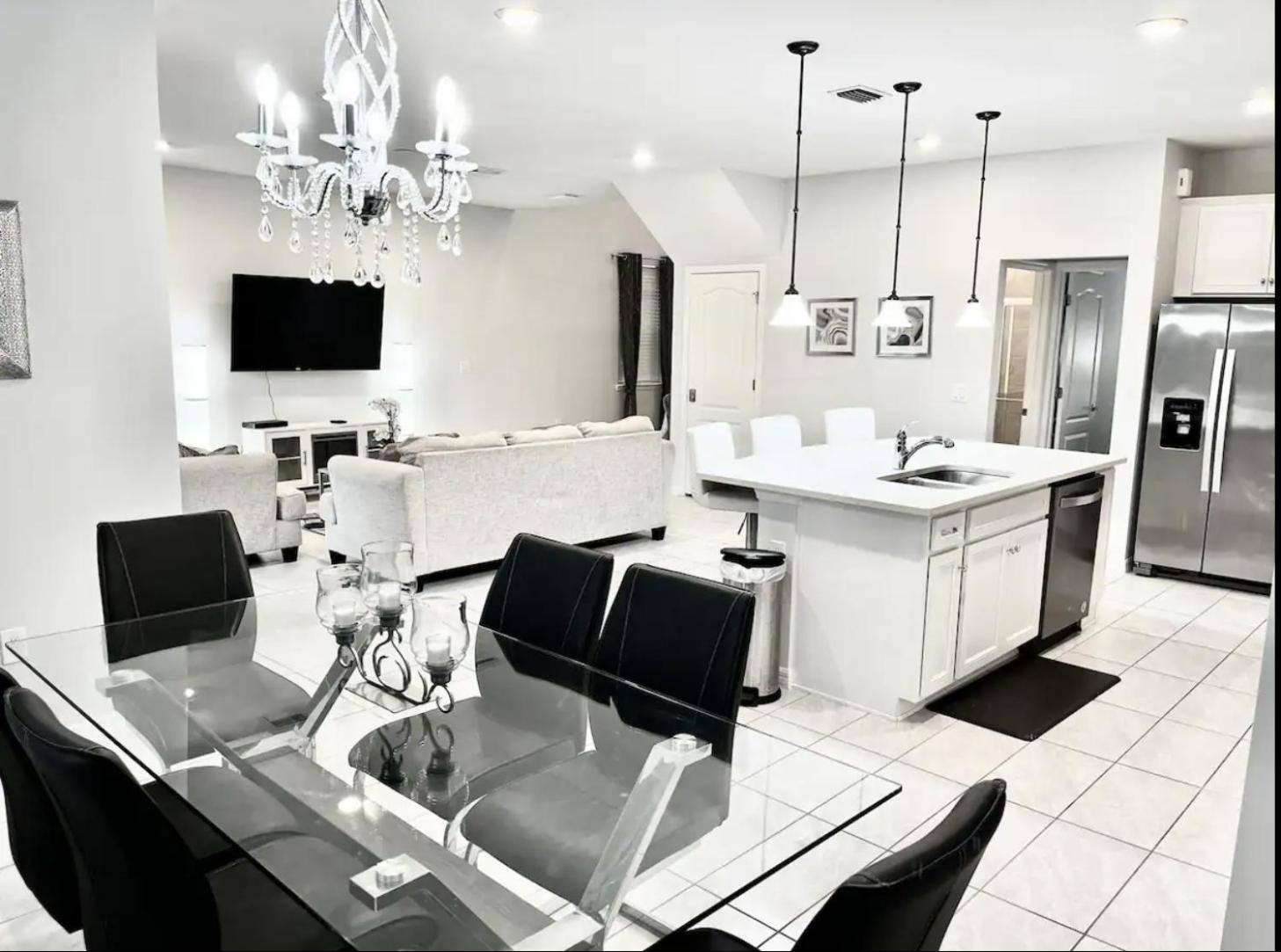 Experience Luxury In Spacious Solterra Nr With South-west Facing Private Pool Holiday home Davenport