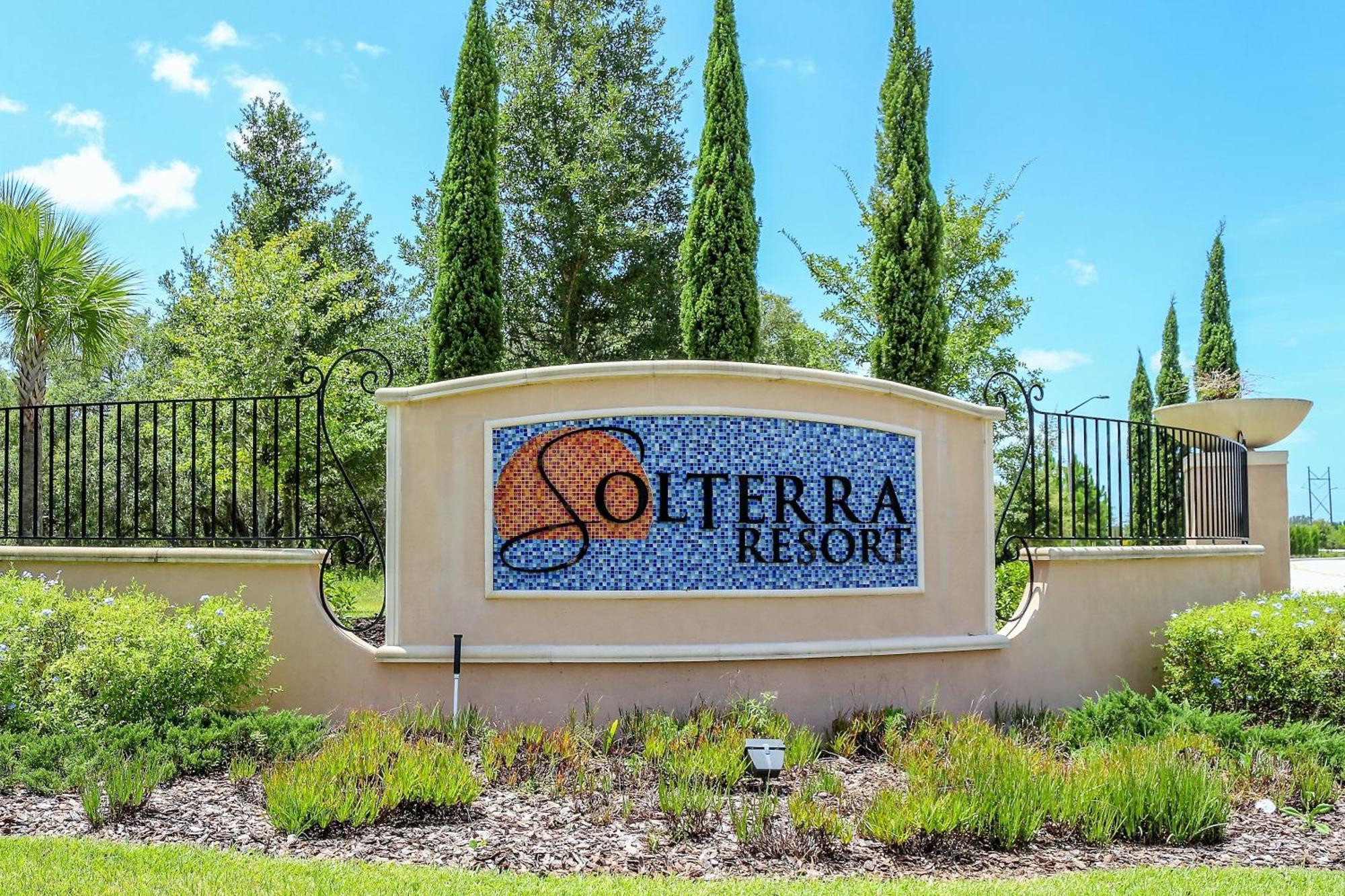 Experience Luxury In Spacious Solterra Nr With South-west Facing Private Pool