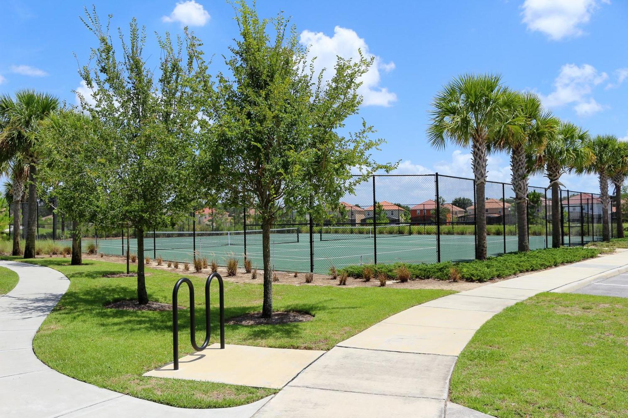 Experience Luxury In Spacious Solterra Nr With South-west Facing Private Pool *