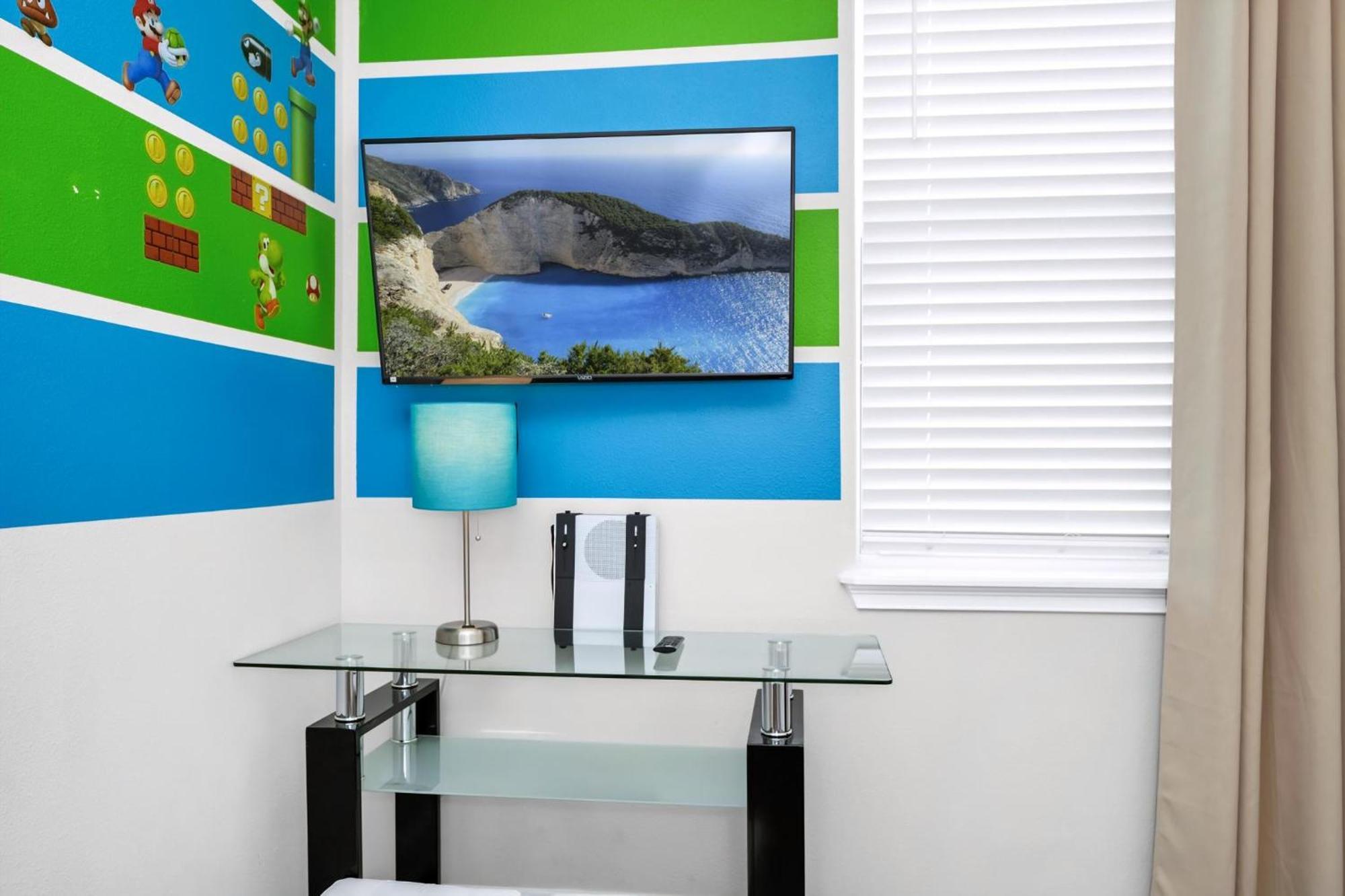 With Splash Pad And Slide, Movie Theater Game With Access - 417sf Holiday home *