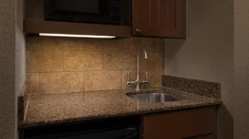 Hotel Disney's Animal Kingdom - Jambo House 4*