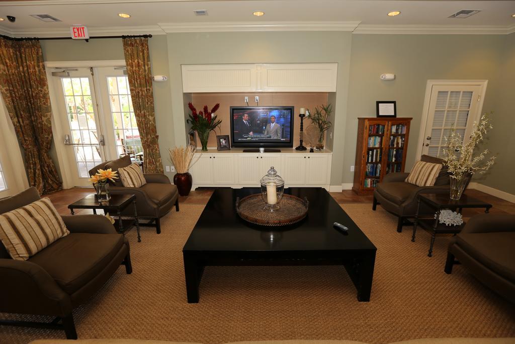 Lucaya Village Townhomes