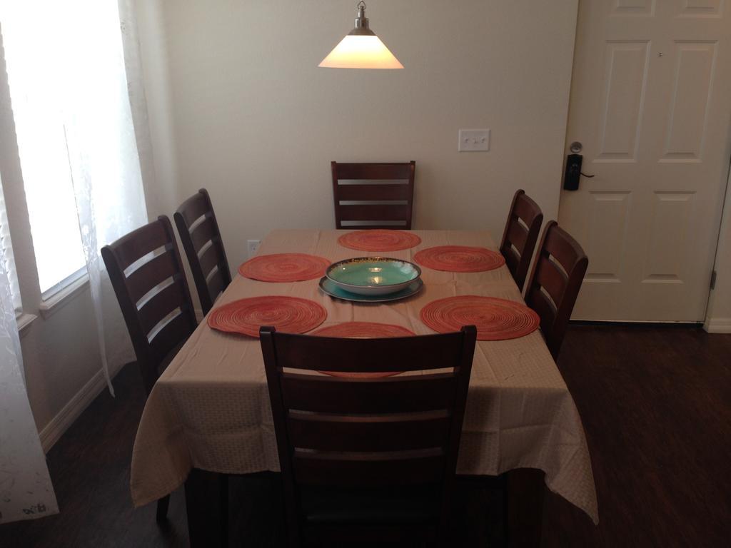Lucaya Village Townhomes Resort 4*