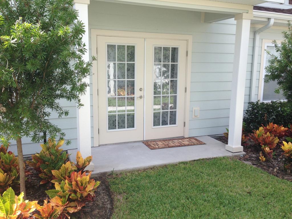 Lucaya Village Townhomes Resort