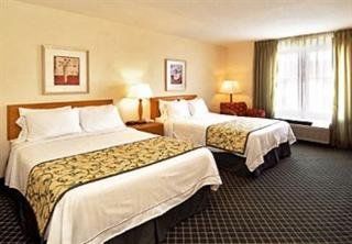 Hotel Fairfield And By Marriott Near Universal