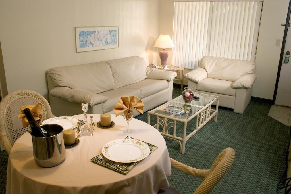 Resort Cypress Cove Nudist Poinciana