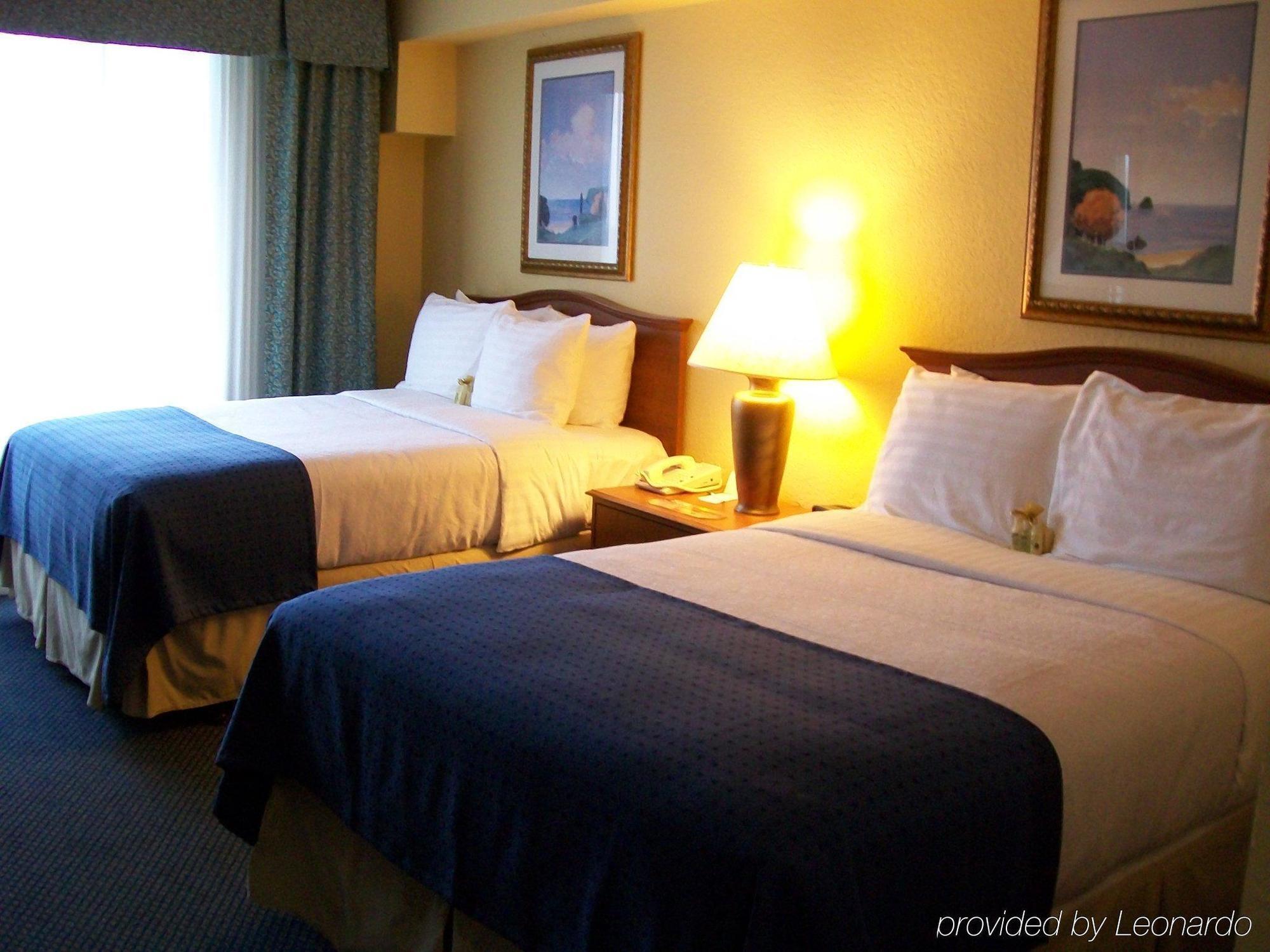 Lakeland Hotel