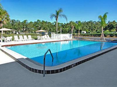 Days By Wyndham West 2*