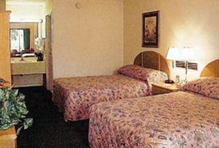Main Gate Kissimmee Formally Road Way Hotel Celebration