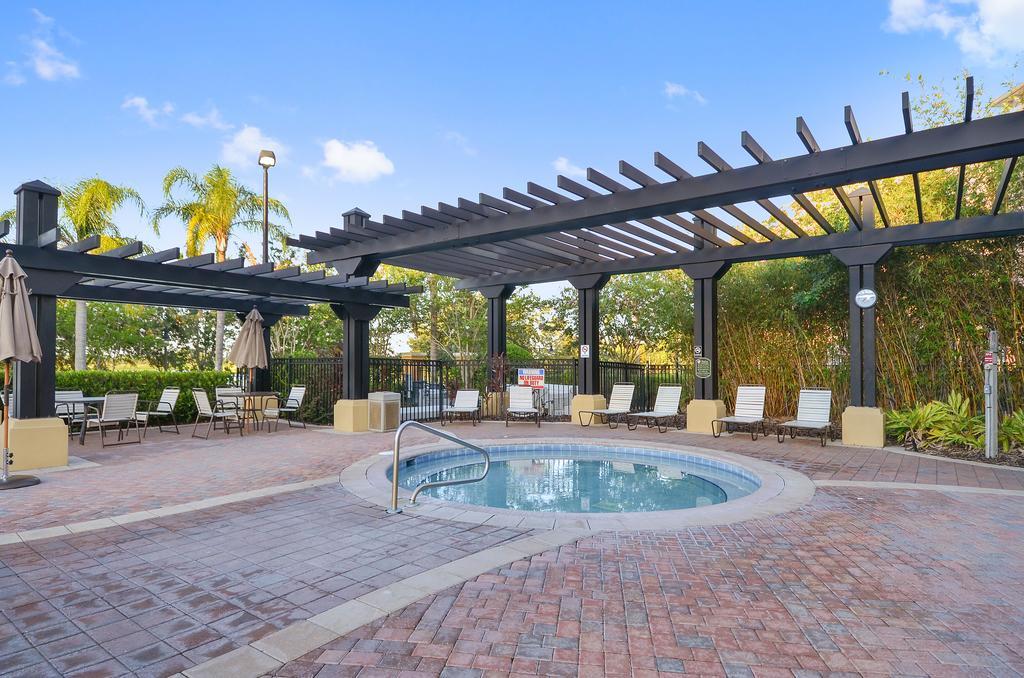 Holiday home At Universal Boulevard *