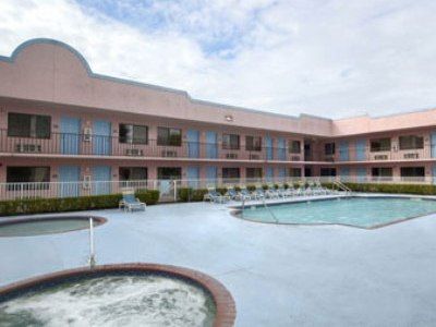 Hotel Stayable West