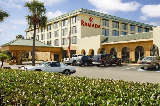 Inn Lakeland Hotel