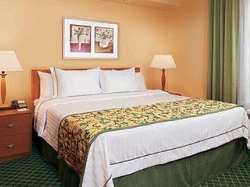 Hotel Fairfield And By Marriott Near Universal