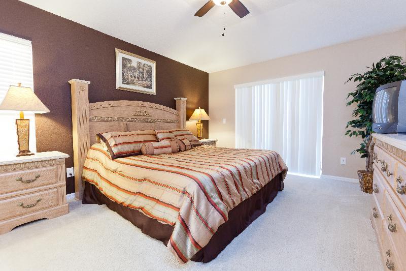 Emerald Island Homes By Oceanbeds 4*