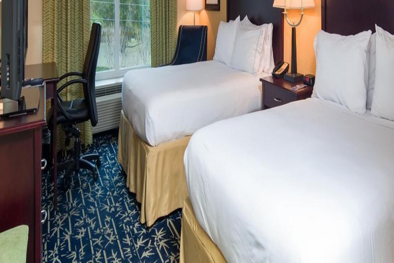 Hotel Holiday Express & Orlando - Apopka By Ihg Forest City