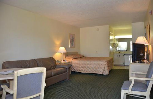 Resort Cypress Cove Nudist