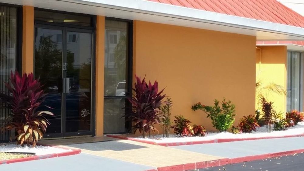 Stayable East Hotel 2*