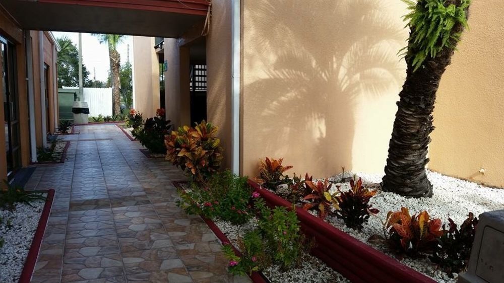 Hotel Stayable East