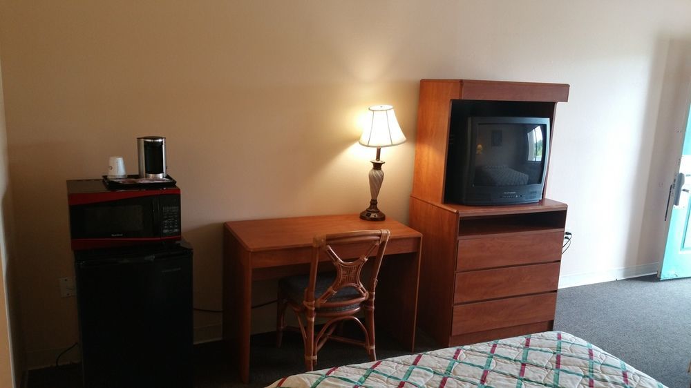 Hotel Shining Light & 2*