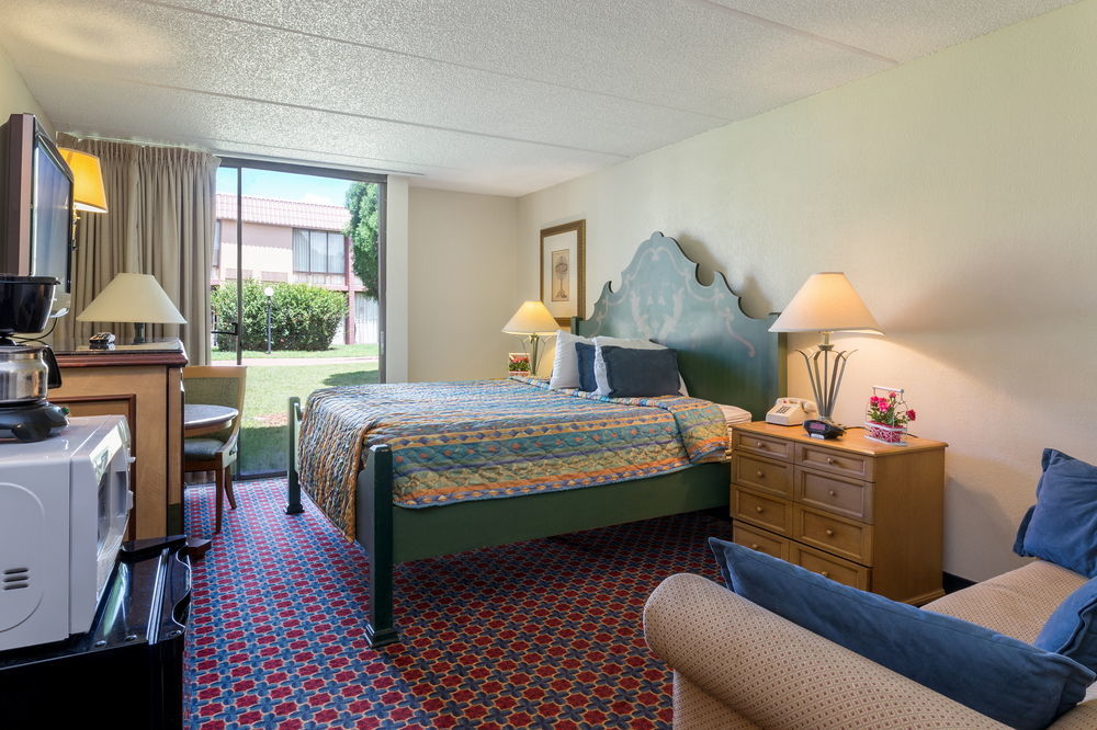 Hotel I-drive Grand & *