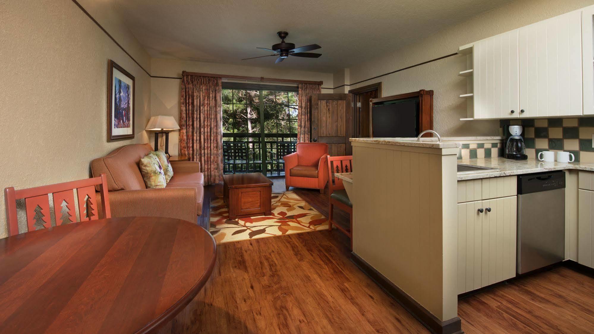 Hotel Boulder Ridge At Disney's Wilderness Lake Buena Vista