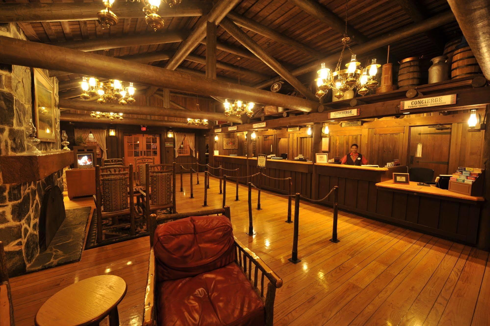 The At Disney's Wilderness Hotel 4*