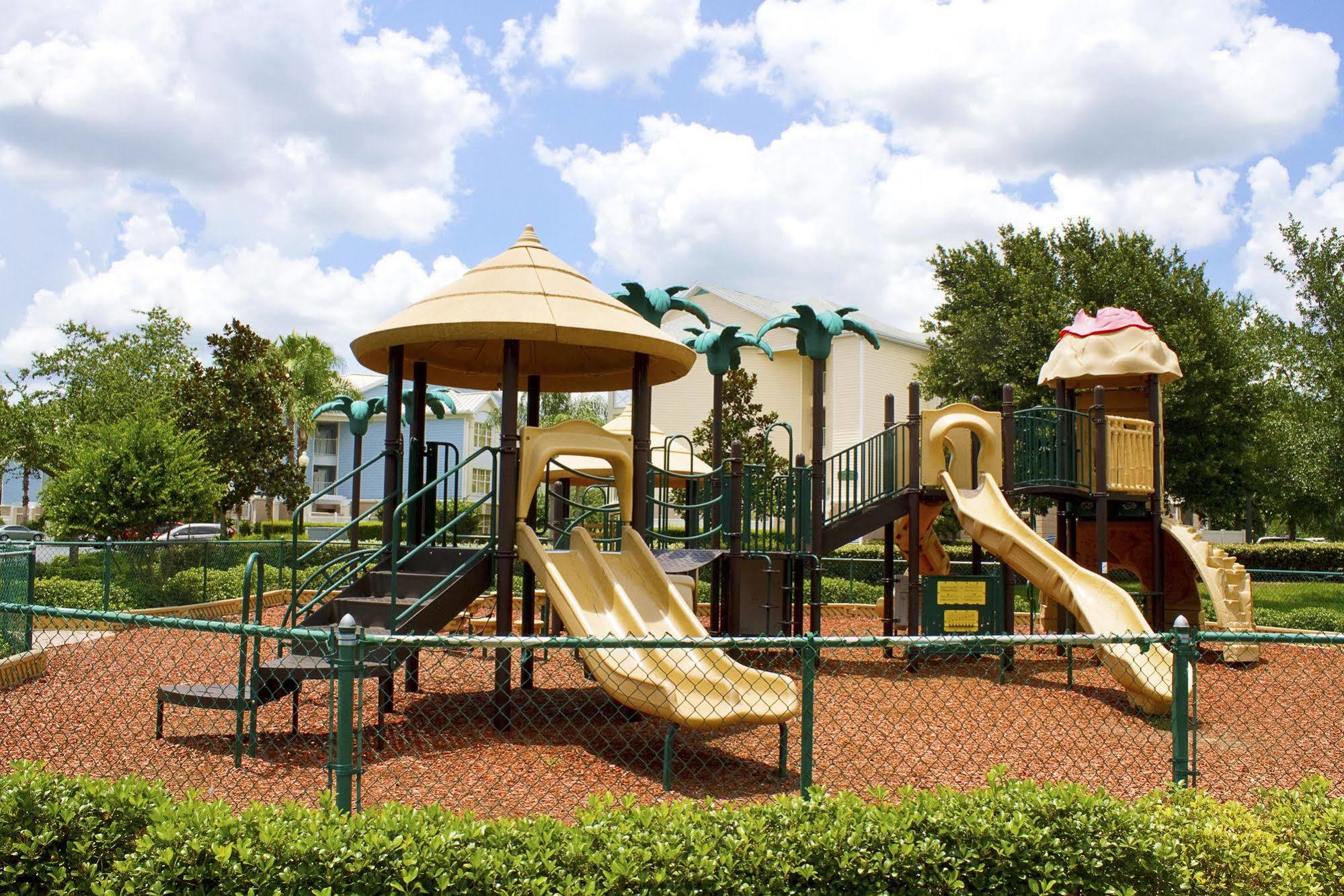 Resort Exploria Express By Exploria 3*