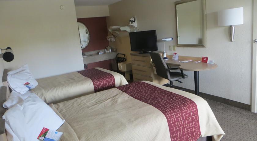 Clarion & At International Drive 3*