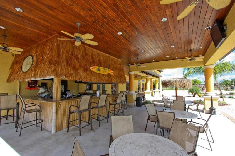 Paradise Palms Deluxe Homes Resort