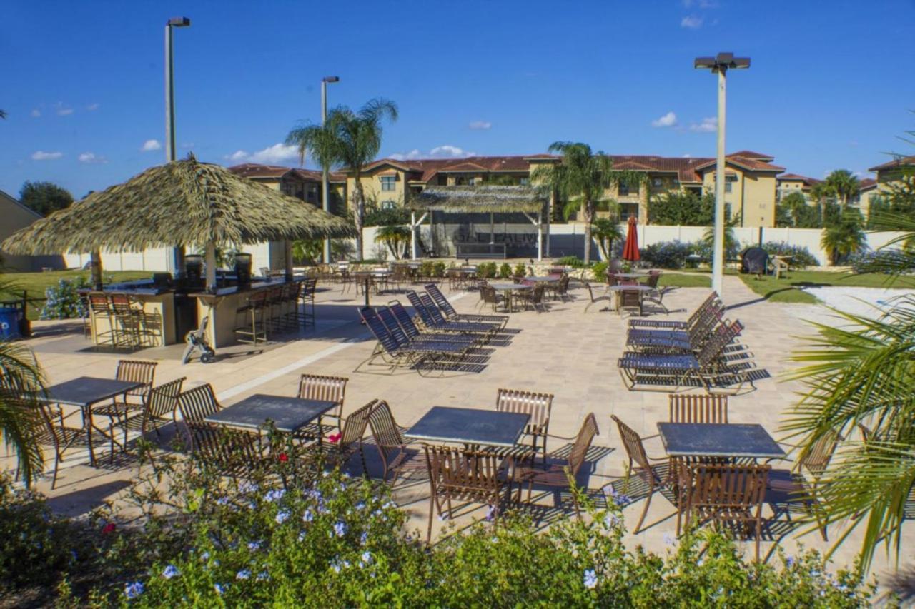 Regal Palms & 121 Four Corners
