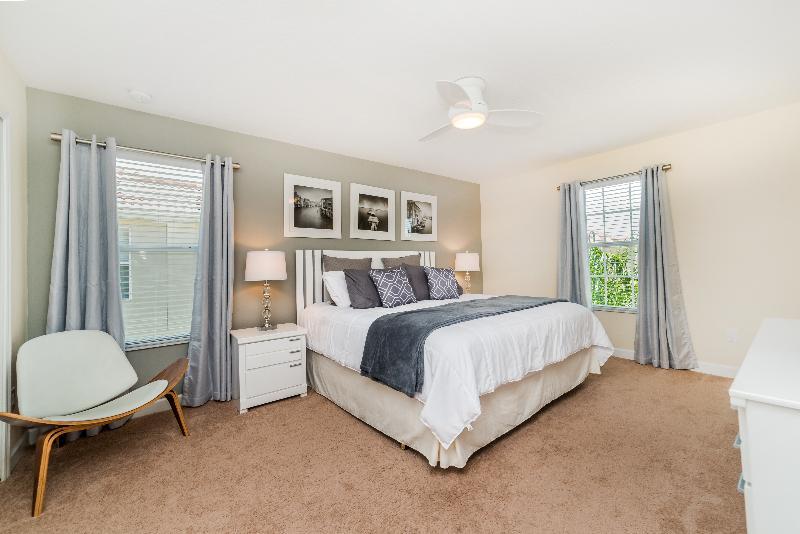 Paradise Palms Deluxe Homes 4*