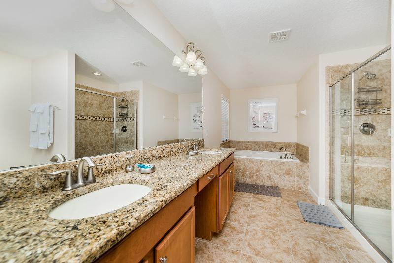 Paradise Palms Deluxe Homes 4*