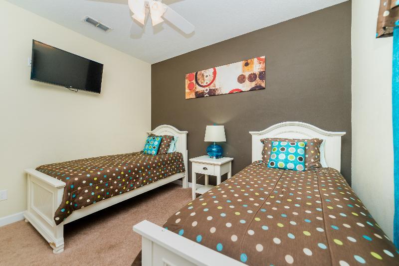 Paradise Palms Deluxe Homes 4*