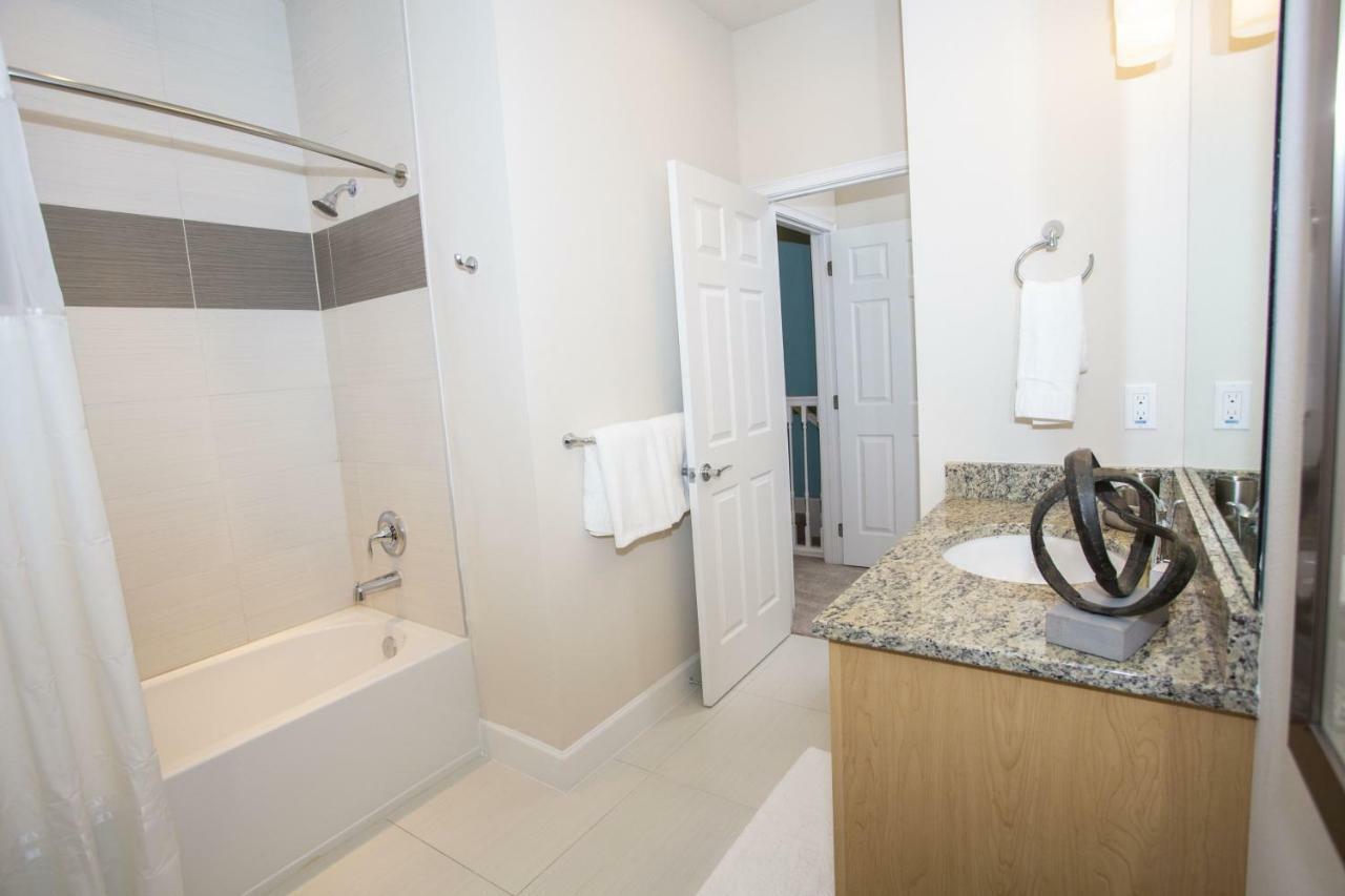 Villa Charming Townhouse At Serenity Near *