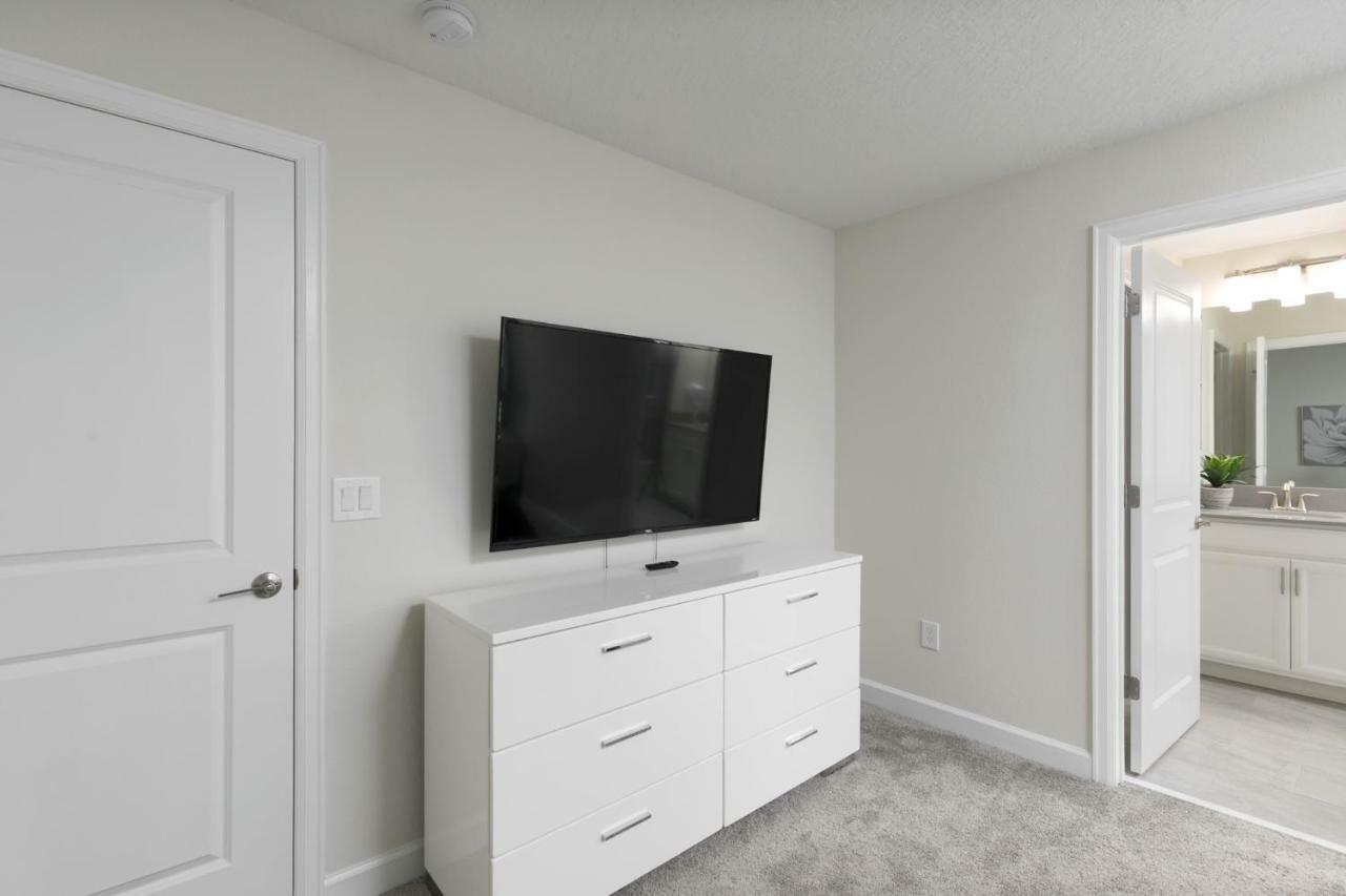 Great Near With Themed Bedroom
