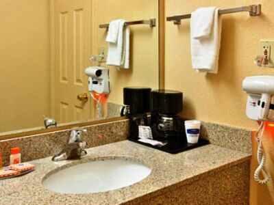 Hotel Americas Value Orlando, Fl Williamsburg