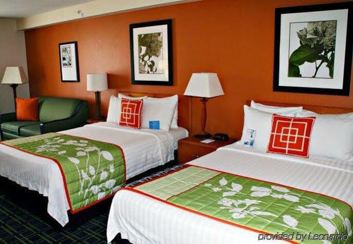 Fairfield And By Marriott Near Universal Hotel Orlando
