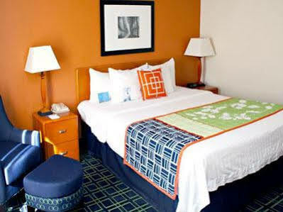 Fairfield And By Marriott Near Universal Orlando