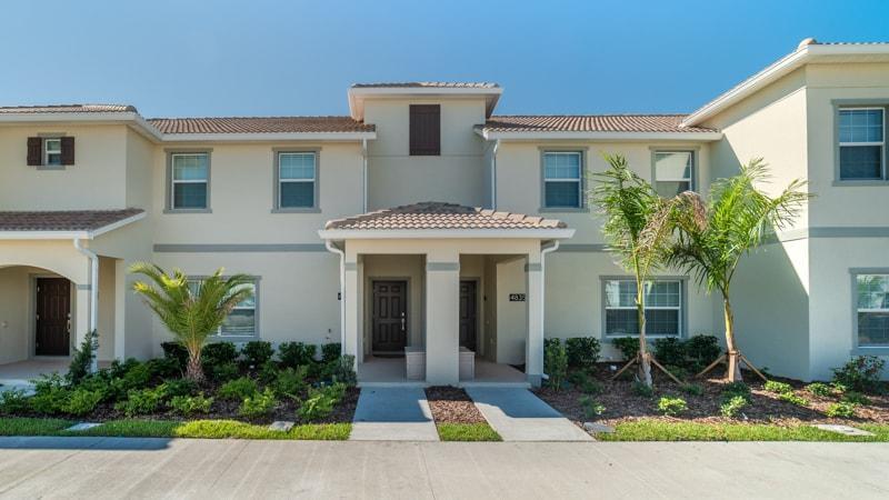 Resort Storey Homes, Townhomes & Kissimmee