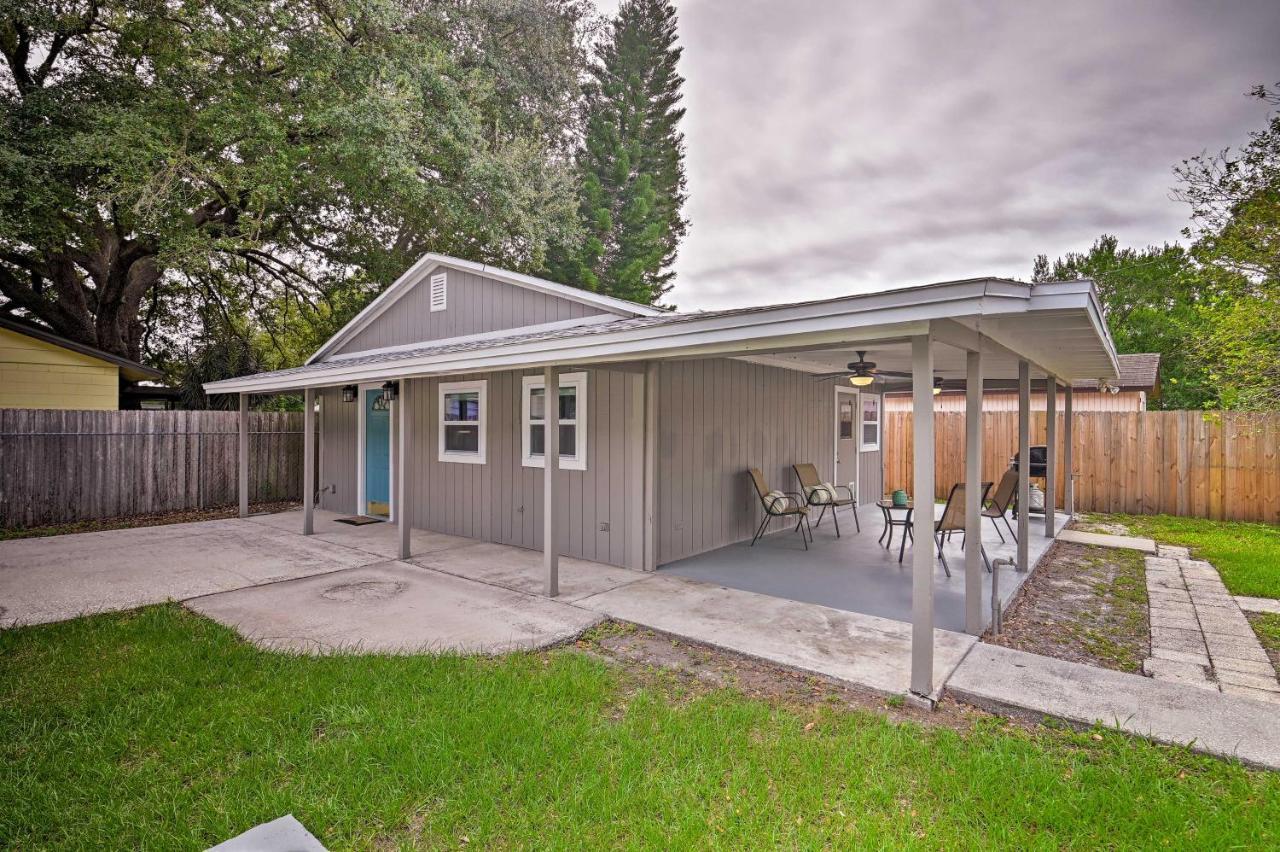 Holiday home Winter Garden With Gas Grill, Walk To Dtwn!