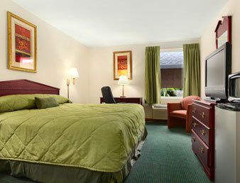 Inn Lakeland Hotel 2*